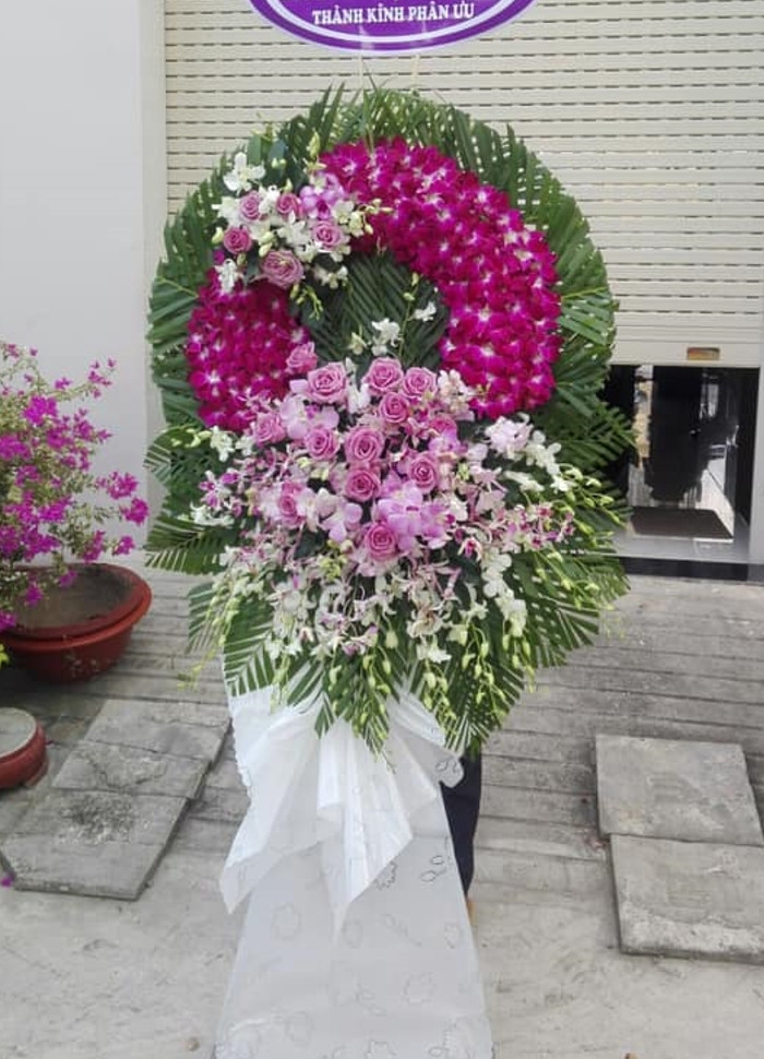 Hoa viếng tang lễ - HV1556
